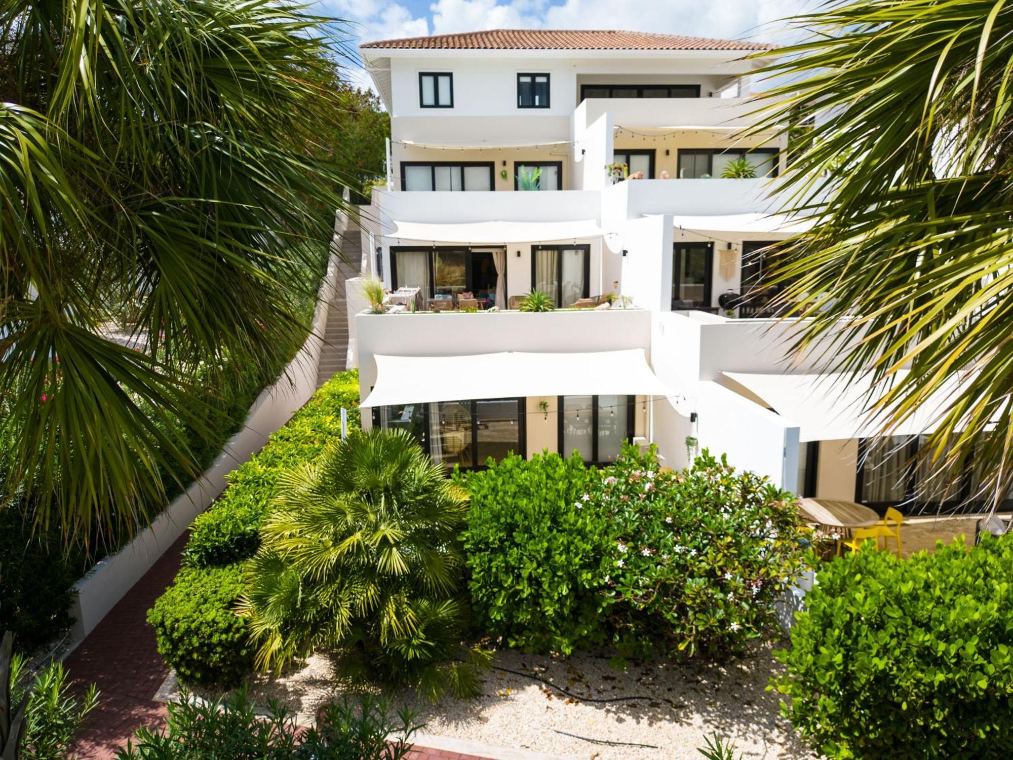 Blue Bay Resort Luxury Apartment Palm View Exterior photo